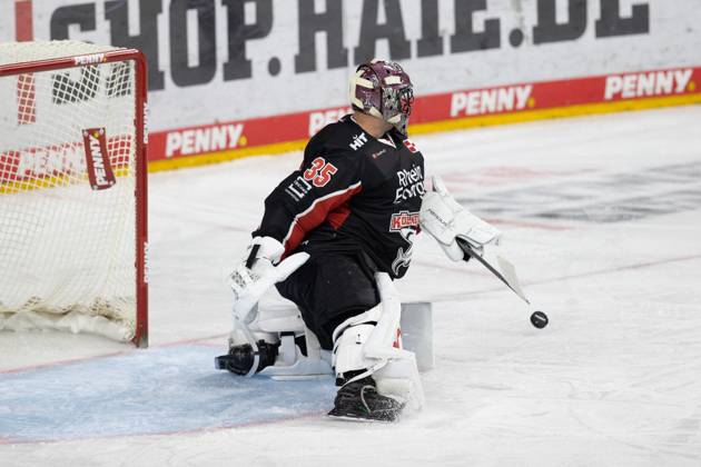 PENNY DEL 1 Kölner Haie Schwenninger Wild Wings Cologne, 11 10 2024 Julius Hudacek Kölner Haie, 35 PENNY DEL 1 Kölner Haie Schwenninger Wild Wings on 11 10 2024 at the Lanxess Arena in Cologne Germany Copyright: xBEAUTIFULxSPORTS AndreasxDickx