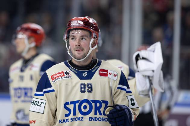 PENNY DEL 1 Kölner Haie Schwenninger Wild Wings Cologne, 11 10 2024 Zach Senyshyn Schwenninger Wild Wings, 89 PENNY DEL 1 Kölner Haie Schwenninger Wild Wings on 11 10 2024 at the Lanxess Arena in Cologne Germany Copyright: xBEAUTIFULxSPORTS AndreasxDickx
