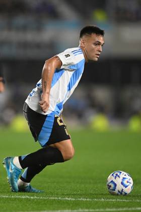 BUENOS AIRES, ARGENTINA - OCTOBER 15: Lautaro Martinez of Argentina during the FIFA World Cup, WM, Weltmeisterschaft, Fussball 2026 South American Qualifier match between Argentina and Bolivia at Estadio Mas Monumental Antonio Vespucio Liberti on October 15, 2024 in Buenos Aires, Argentina. Photo by D.Halisz SFSI Argentina v Bolivia - FIFA World Cup 2026 Qualifier Copyright: xDiegoxHalisz SFSIx