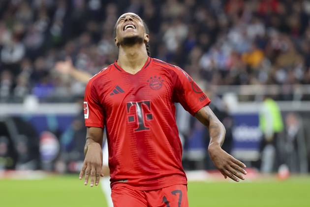 Michael Olise FC Bayern Muenchen looks disappointed, Bundesliga, Eintracht Frankfurt v FC Bayern München, Deutsche Bank Park, October 06, 2024 in Frankfurt am Main, Germany Photo by Marco Steinbrenner DeFodi Images Michael Olise FC Bayern Muenchen looks disappointed, Bundesliga, Eintracht Frankfurt v FC Bayern München, Deutsche Bank Park, October 6, 2024 in Frankfurt am Main, Germany Photo by Marco Steinbrenner DeFodi Images DFL regulations prohibit any use of photographs as image sequences and or quasi video not used in POL SRB CRO FRA GBR NED ITA USA Defodi 700 frank muenchen 202401006 433 Defodi-700 not used in POL SRB CRO FRA GBR NED ITA USA DFL regulations prohibit any use of photographs as image sequences and or quasi-video.