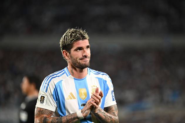 BUENOS AIRES, ARGENTINA - OCTOBER 15: Rodrigo De Paul of Argentina reacts during a match between Argentina Vs Bolivia as part of World Cup 2026 Qualifiers at Estadio Mas Monumental on October 15, 2024 in BuenosAires, Argentina. Buenos Aires Buenos Aires Argentina Copyright: xIMAGOx xPhotoCero5x xLucianoxBisbalxPhotoCero5x