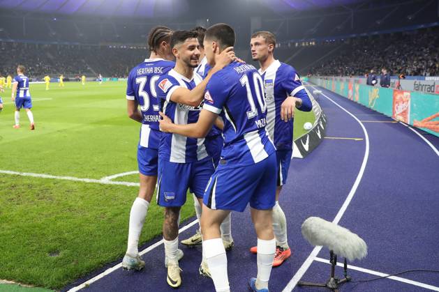 18 10 2024, xtgx, Soccer 2 Bundesliga, Hertha BSC Berlin Eintracht Braunschweig emspor, v l jubilation after the 2 1 by Ibrahim Maza Hertha, 10 DFL DFB REGULATIONS PROHIBIT ANY USE OF PHOTOGRAPHS as IMAGE SEQUENCES and or QUASI VIDEO Berlin