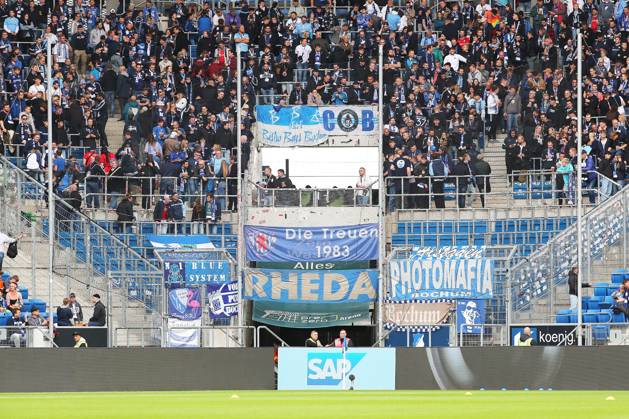 19 10 2024, xtvx, Soccer 1 Bundesliga, TSG 1899 Hoffenheim VfL Bochum emspor, v l Bochumer Fans DFL DFB REGULATIONS PROHIBIT ANY USE OF PHOTOGRAPHS as IMAGE SEQUENCES and or QUASI VIDEO Sinsheim