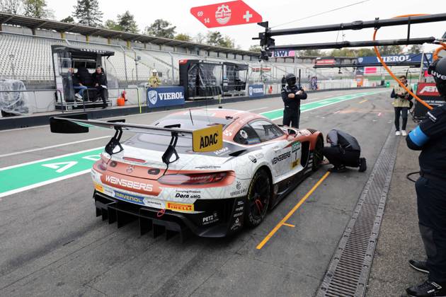 Hockenheim, Germany October 18 20 2024 ADAC GT Masters Final Hockenheimring 2024 Pictured Elias Seppaenen FIN Tom Kalender DEU ,GT Masters Champions 2024 Hockenheimring Baden Württemberg Copyright: xFotostandx xHorstxBernhardtx