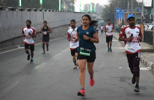 October 20, 2024, Srinagar, Jammu And Kashmir, India: People in large number participated in the International Kashmir Marathon held in Srinagar. Srinagar India - ZUMAz120 0774166074st Copyright: xBasitxZargarx
