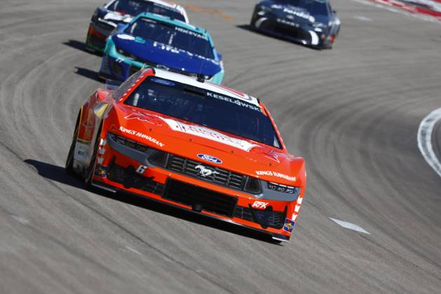 LAS VEGAS, NV - OCTOBER 20: Brad Keselowski ( 6 RFK Racing King s Hawaiian Ford) during the South Point 400 NASCAR, Motorsport, USA Cup Series playoff race on October, 20, 2024, at Las Vegas Motor Speedway in Las Vegas, NV. (Photo by Jeff Speer LVMS Icon Sportswire) AUTO: OCT 20 NASCAR Cup Series South Point 400 EDITORIAL USE ONLY Icon241020360