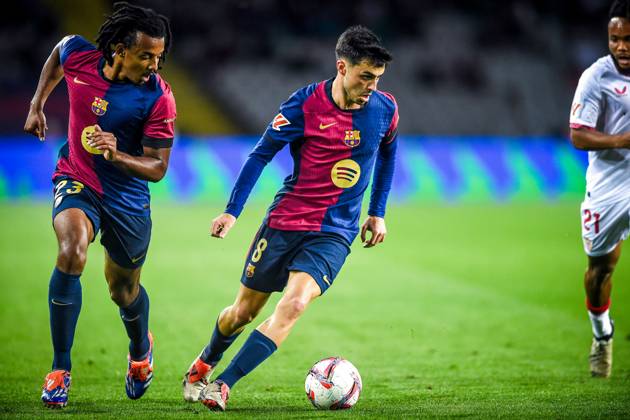 October 20, 2024, Barcelona, Barcelona, Spain: Jules KOUNDE of Barcelona and Pedro GONZALEZ LOPEZ (Pedri) of Barcelona during the LaLiga match between FC Barcelona, Barca and Sevilla FC at Estadi Olimpic Lluis Companys on October 20, 2024 in Barcelona, Spain. Barcelona Spain - ZUMAm308 20241020_zsp_m308_024 Copyright: xMatthieuxMirvillex