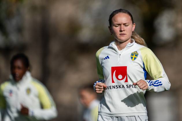 241022 Matilda Vinberg of the Swedish women s national football team during a training session on October 22, 2024 in Luxembourg Photo Mathias Bergeld BILDBYRAN code MB MB0985 fotboll football soccer fotball em kval kval uefa womens euro qualifier qualifier träning practice training sverige sweden dam bbeng Copyright: MATHIASxBERGELD BB241022MB023