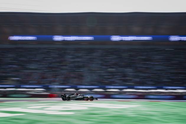 12 KIMI ANTONELLI Andrea (ita), Mercedes AMG F1 Team W15, action during the Formula 1 Gran Premio de la Ciudad de Mexico 2024, 20th round of the 2024 Formula One World Championship, WM, Weltmeisterschaft from October 25 to 27, 2024 on the Autodromo Hermanos Rodriguez, in Mexico City, Mexico - F1 - MEXICO CITY GRAND PRIX 2024 DPPI Panoramic 241025_R20_MESSICO_DP_FGDN7629