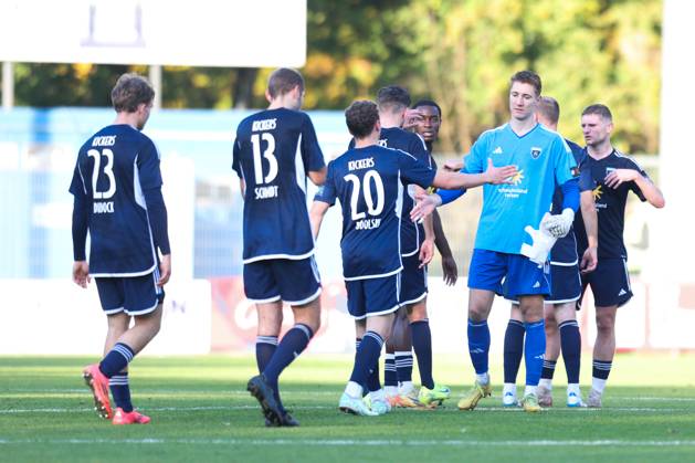 26 10 2024, Soccer, Men, Regionalliga Nord, Matchday 16, FC Eintracht Norderstedt BSV Kickers Emden Goalkeeper Marcel Bergmann celebrates after the final whistle 37 BSV Kickers Emden