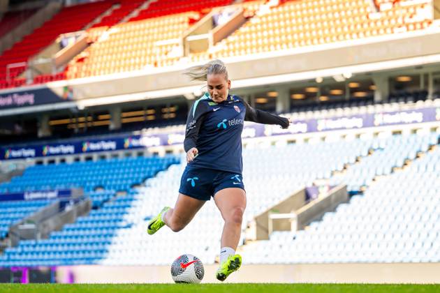 241027 Cathinka Tandberg of the Norwegian women s national football team during a training session on October 27, 2024 in Oslo Photo Vegard Grott BILDBYRAN kod VG VG0681 bbeng fotboll football soccer fotball norge norway women dam uefa euro qualifier em kvalifisering kvinner em kvalik em kval träning practice training trening Copyright: VEGARDxGRoTT BB241027VG008