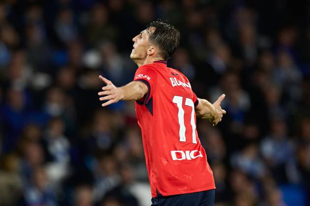 October 27, 2024, San Sebastian, Guipuzcoa, SPAIN: Ante Budimir of CA Osasuna celebrates after scoring goal during the LaLiga EA Sports match between Real Sociedad and CA Osasuna at Reale Arena on October 27, 2024, in San Sebastian, Spain. San Sebastian SPAIN - ZUMAa181 20241027_zaa_a181_293 Copyright: xRicardoxLarreinax