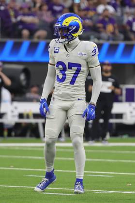 INGLEWOOD, CA - OCTOBER 24: Los Angeles Rams safety Quentin Lake (37) during the Minnesota Vikings vs Los Angeles Rams on October 24, 2024, at SoFi Stadium in Inglewood, CA. (Photo by Jevone Moore Icon Sportswire) NFL, American Football Herren, USA OCT 24 Vikings at Rams EDITORIAL USE ONLY Icon20241024062