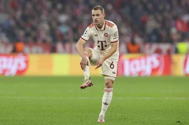 Joshua Kimmich FC Bayern Muenchen gestures, UEFA Champions League 2024 25 League Phase MD4, FC Bayern München v SL Benfica, Allianz Arena on November 06, 2024 in Munich, Germany Photo by Marco Steinbrenner DeFodi Images Joshua Kimmich FC Bayern Muenchen gestures, UEFA Champions League 2024 25 League Phase MD4, FC Bayern München v SL Benfica, Allianz Arena, November 6, 2024 in Munich, Germany Photo by Marco Steinbrenner DeFodi Images not used in POL SRB CRO FRA GBR NED ITA USA Defodi 700 muenchen lisbon 20241106 349 Defodi-700 not used in POL SRB CRO FRA GBR NED ITA USA