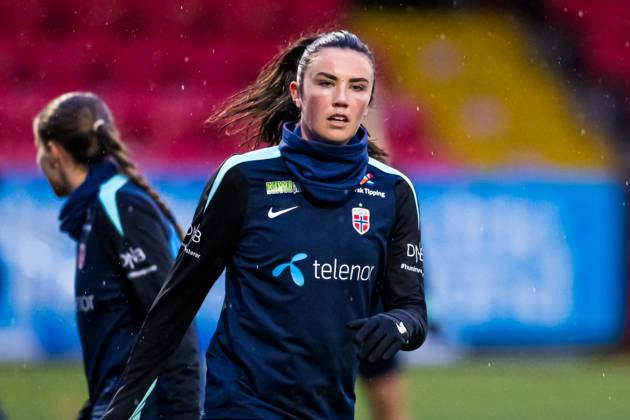 241128 Ingrid Syrstad Engen of the Norwegian women s national football team during a training session on November 28, 2024 in Larne Photo Marius Simensen BILDBYRAN COP 238 bbeng dam football fotball fotboll norge norway practice soccer training trening träning uefa women s euro qualifier Copyright: MARIUSxSIMENSEN BB241128BB605