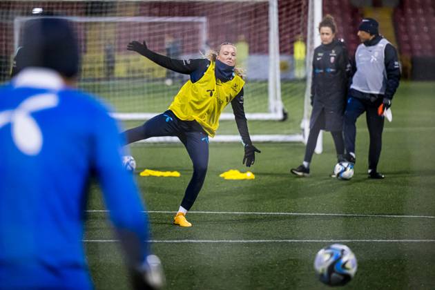 241128 Synne Jensen of the Norwegian women s national football team during a training session on November 28, 2024 in Larne Photo Marius Simensen BILDBYRAN COP 238 bbeng dam football fotball fotboll norge norway practice soccer training trening träning uefa women s euro qualifier Copyright: MARIUSxSIMENSEN BB241128BB630