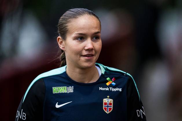 241128 Guro Reiten of the Norwegian women s national football team during a training session on November 28, 2024 in Larne Photo Marius Simensen BILDBYRAN COP 238 bbeng dam football fotball fotboll norge norway practice soccer training trening träning uefa women s euro qualifier Copyright: MARIUSxSIMENSEN BB241128BB644