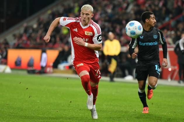 Tim Skarke 1 FC Union Berlin, 21 GER, 1 FC Union Berlin vs Bayer Leverkusen, Football, Bundesliga, Season 2024 2025, Matchday 12, 30 11 2024 DFL REGULATES PROHIBIT ANY USE OF PHOTOGRAPHS AS IMAGE SEQUENCES AND OR QUASI VIDEO GER, 1 FC Union Berlin vs Bayer Leverkusen, Football, Bundesliga, Season 2024 2025, Matchday 12, 30 11 2024 Berlin Copyright: xEibner-Pressefoto RyanxSleimanx EP_RSN