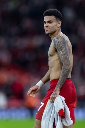 Football - FA Premier League - Liverpool FC v Manchester City FC LIVERPOOL, ENGLAND - Sunday, December 1, 2024: Liverpool s Luis Diaz celebrates after the FA Premier League match between Liverpool FC and Manchester City FC at Anfield. Liverpool won 2-0. (Photo by David Rawcliffe Propaganda) LIVERPOOL Anfield MERSEYSIDE ENGLAND Copyright: xDavidxRawcliffex P2024-12-01-Liverpool_Man_City-38
