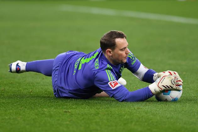 Goalkeeper Manuel Neuer FC Bayern Muenchen in action, on the ball, individual action during the Bundesliga 1 match between Borussia Dortmund and FC Bayern Munich, SIGNAL IDUNA PARK on November 30, 2024 in Dortmund, Germany Germany Photo by Ralf Treese DeFodi Images Goalkeeper Manuel Neuer FC Bayern Muenchen controls the ball during the Bundesliga match between Borussia Dortmund and FC Bayern München at Signal Iduna Park on November 30, 2024 in Dortmund, Germany Photo by Ralf Treese DeFodi Images DFL regulations prohibit any use of photographs as image sequences and or quasi video Defodi 521 BVBFCB20241130 080 Defodi-521 DFL regulations prohibit any use of photographs as image sequences and or quasi-video.