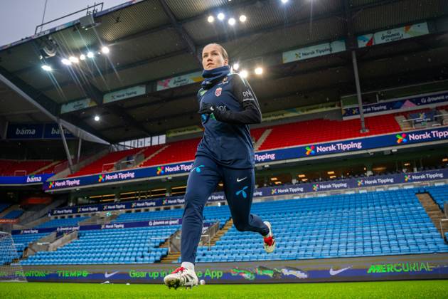 241202 Guro Reiten of the Norwegian women s national football team during a training session on December 2, 2024 in Oslo Photo Vegard Grott BILDBYRAN kod VG VG0699 bbeng fotboll football soccer fotball norge norway women dam uefa euro qualifier em kvalifisering kvinner em kvalik em kval träning practice training trening Copyright: VEGARDxGRoTT BB241202VG037