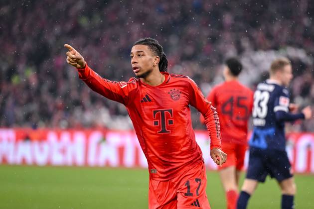 Michael Olise FC Bayern Muenchen gestures during the Bundesliga match between FC Bayern München and 1 FC Heidenheim 1846 at Allianz Arena on December 07, 2024 in Munich, Germany, Germany Photo by Harry Langer DeFodi Images Michael Olise FC Bayern Muenchen gestures during the Bundesliga match between FC Bayern München and 1 FC Heidenheim 1846 at Allianz Arena on December 7, 2024 in Munich, Germany Photo by Harry Langer DeFodi Images DFL regulations prohibit any use of photographs as image sequences and or quasi video Defodi 541 FCBFCH20241207 147 Defodi-541 DFL regulations prohibit any use of photographs as image sequences and or quasi-video.