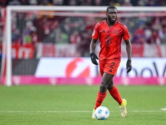 Dayot Upamecano FC Bayern Muenchen in action, on the ball, individual action during the Bundesliga 1 match between FC Bayern München and 1 FC Heidenheim 1846, Allianz Arena on December 07, 2024 in Munich, Germany Photo by Harry Langer DeFodi Images Dayot Upamecano FC Bayern Muenchen controls the Ball during the Bundesliga match between FC Bayern München and 1 FC Heidenheim 1846 at Allianz Arena on December 7, 2024 in Munich, Germany Photo by Harry Langer DeFodi Images DFL regulations prohibit any use of photographs as image sequences and or quasi video Defodi 541 FCBFCH20241207 219 Defodi-541 DFL regulations prohibit any use of photographs as image sequences and or quasi-video.