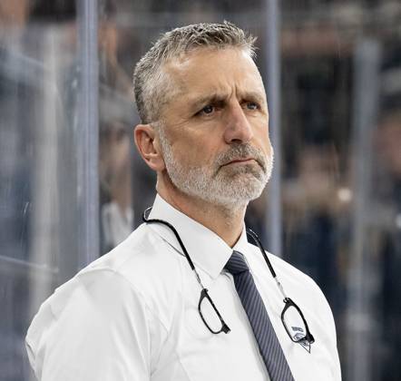 Mark French Head Coach, ERC Ingolstadt Panther GER, EHC Red Bull Muenchen vs ERC Ingolstadt, Ice Hockey, DEL, Matchday 24, Season 2024 2025, 08 12 2024 GER, EHC Red Bull Muenchen vs ERC Ingolstadt, Ice Hockey, DEL, Matchday 24, Season 2024 2025, 08 12 2024 Muenchen Copyright: xEibner-Pressefoto HeikexFeinerx EP_HFR
