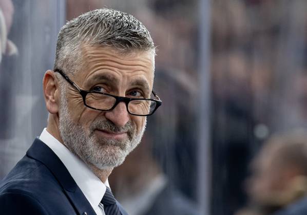 Mark French Head Coach, ERC Ingolstadt Panther Portrait Portraet GER, EHC Red Bull Muenchen vs ERC Ingolstadt, Ice Hockey, DEL, Matchday 24, Season 2024 2025, 08 12 2024 GER, EHC Red Bull Muenchen vs ERC Ingolstadt, Ice Hockey, DEL, Matchday 24, Season 2024 2025, 08 12 2024 Muenchen Copyright: xEibner-Pressefoto HeikexFeinerx EP_HFR