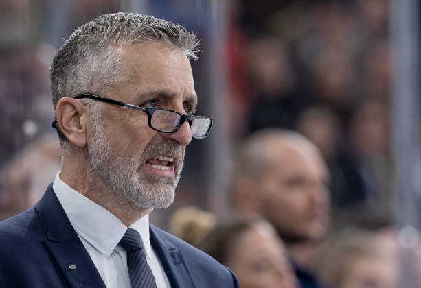 Mark French Head Coach, ERC Ingolstadt Panther Portrait Portraet GER, EHC Red Bull Muenchen vs ERC Ingolstadt, Ice Hockey, DEL, Matchday 24, Season 2024 2025, 08 12 2024 GER, EHC Red Bull Muenchen vs ERC Ingolstadt, Ice Hockey, DEL, Matchday 24, Season 2024 2025, 08 12 2024 Muenchen Copyright: xEibner-Pressefoto HeikexFeinerx EP_HFR