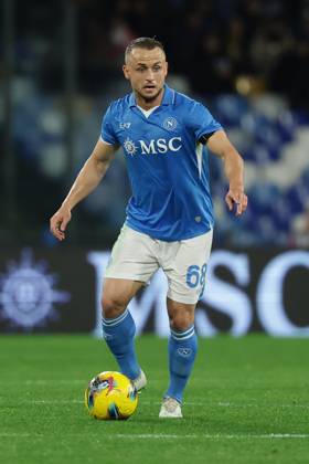 Napoli™s Stanislav Lobotka during the Serie A soccer match between Napoli and Lazio at the Diego Armando Maradona Stadium in Naples, southern italy - Sunday , December 08 , 2024. - Soccer . Copyright: xAlessandroxGarofalo LaPressex