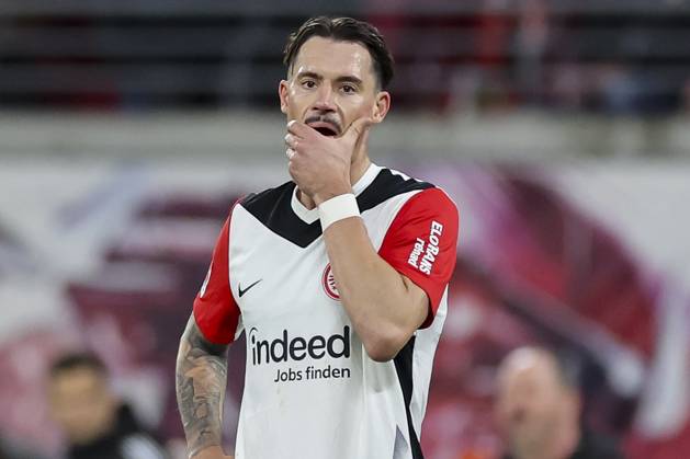 Robin Koch Eintracht Frankfurt looks dejected, Bundesliga, RB Leipzig v Eintracht Frankfurt, Red Bull Arena, December 15, 2024 in Leipzig, Germany Photo by Marco Steinbrenner DeFodi Images Robin Koch Eintracht Frankfurt looks dejected, Bundesliga, RB Leipzig v Eintracht Frankfurt, Red Bull Arena, December 15, 2024 in Leipzig, Germany Photo by Marco Steinbrenner DeFodi Images DFL regulations prohibit any use of photographs as image sequences and or quasi video Defodi 700 leipzig frank 20241215 032 Defodi-700 DFL regulations prohibit any use of photographs as image sequences and or quasi-video.
