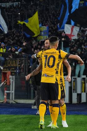 Inter Milan s Hakan Calhanoglu celebrates after scoring 0-1 during the Serie A EniLive soccer match between Lazio and Inter at the Rome s Olympic stadium, Italy - Monday December 16, 2024 - Soccer ( Photo by Alfredo Falcone LaPresse )  Copyright: xAlfredoxFalcone LaPressex