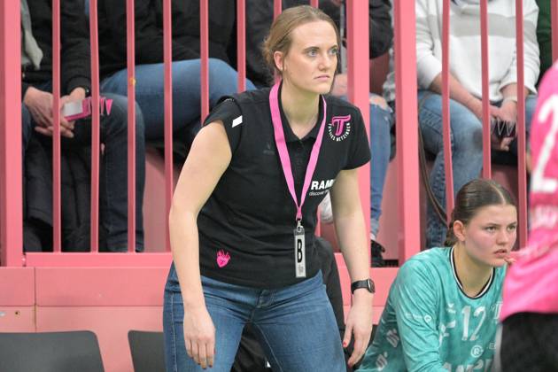 Miriam Hirsch (TusSies Metzingen, Trainerin) TusSies Metzingen vs. HB Ludwigsburg, Handball, HBF, 9.Ligaspieltag, Saison 2024 2025, 27.12.2024 TusSies Metzingen vs. HB Ludwigsburg, Handball, HBF, 9.Ligaspieltag, Saison 2024 2025, 27.12.2024 Tuebingen Copyright: xEibner-Pressefotox EP_TBR