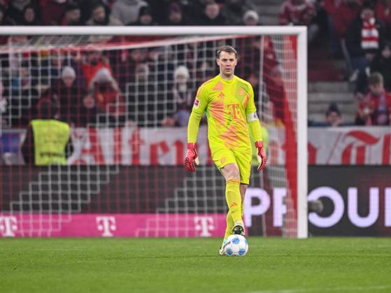 Goalkeeper Manuel Neuer FC Bayern Muenchen in action, on the ball, individual action during the Bundesliga 1 match between FC Bayern München and TSG 1899 Hoffenheim, Allianz Arena on January 15, 2025 in Munich, Germany Photo by Harry Langer DeFodi Images Goalkeeper Manuel Neuer FC Bayern Muenchen controls the Ball during the Bundesliga match between FC Bayern München and TSG 1899 Hoffenheim at Allianz Arena on January 15, 2025 in Munich, Germany Photo by Harry Langer DeFodi Images DFL regulations prohibit any use of photographs as image sequences and or quasi video Defodi 541 FCBTSG20250115 463 Defodi-541 DFL regulations prohibit any use of photographs as image sequences and or quasi-video.