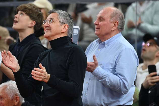 from left Herbert HAINER President Bayern Muenchen , Uli HOENESS Höness,Honorary President Bayern Muenchen Basketball BBL,Season 2024 2025 FC Bayern Muenchen Alba Berlin 99 86 on 02 02 2025, S A P G A R D EN
