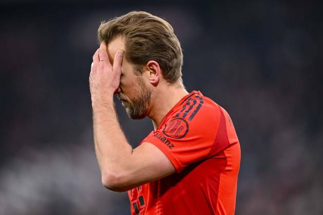 Harry Kane FC Bayern Muenchen ä gestures, looks dejected during the Bundesliga match between FC Bayern München and SV Werder Bremen, Allianz Arena on February 07, 2025 in Munich, Germany Photo by Harry Langer DeFodi Images Harry Kane FC Bayern Muenchen ä gestures, looks dejected during the Bundesliga match between FC Bayern München and SV Werder Bremen at Allianz Arena on February 7, 2025 in Munich, Germany Photo by Harry Langer DeFodi Images DFL regulations prohibit any use of photographs as image sequences and or quasi video Photo by Harry Langer DeFodi Images DFL regulations prohibit any use of photographs as image sequences and or quasi video Defodi 541 FCBSVW20250207 318 Defodi-541 DFL regulations prohibit any use of photographs as image sequences and or quasi-video.