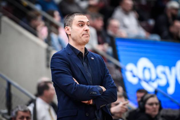 Marko Stankovic Telekom Baskets Bonn, Head Coach critical view GER, MHP Riesen Ludwigsburg Telekom Baskets Bonn, easycredit BBL, Basketball, Bundesliga, 21 Matchday, Season 2024 2025, 11 02 2025 GER, MHP Riesen Ludwigsburg Telekom Baskets Bonn, easycredit BBL, Basketball, Bundesliga, 21 Matchday, Season 2024 2025, 11 02 2025 Ludwigsburg Copyright: xSandyxDinkelackerx EP_SDR
