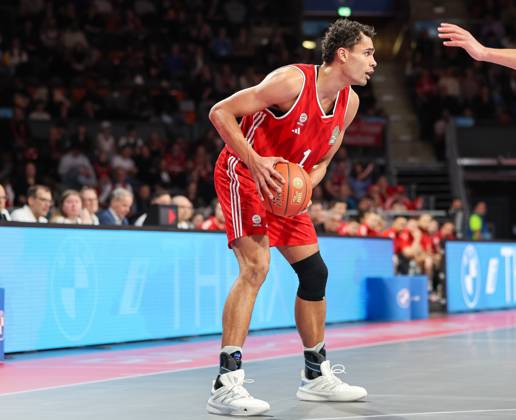 Oscar da Silva FC Bayern Basketball, 01 with ball, GER, FC Bayern Muenchen vs Skyliners Frankfurt, Basketball, easycredit Basketball Bundesliga, BBL, 21 Matchday, Season 2024 2025, 11 02 2025, GER, FC Bayern Muenchen vs Skyliners Frankfurt, Basketball, easycredit Basketball Bundesliga, BBL, 21 Matchday, Season 2024 2025, 11 02 2025 Muenchen Copyright: xEibner-Pressefoto JennixMaulx EP_JML