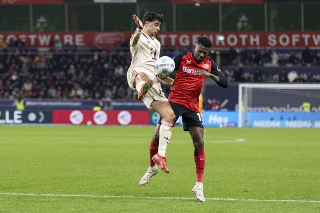 Aleksandar Pavlovic FC Bayern Munich, 45 , Edmond Tapsoba Bayer 04 Leverkusen, 12 Leverkusen, Soccer 1 Bundesliga 22 Matchday, Matchday 22, Bayer 04 Leverkusen FC Bayern Munich, 15 02 2024, BayArena, Leverkusen DFL regulations prohibit any use of photographs as image sequences and or quasi video Â