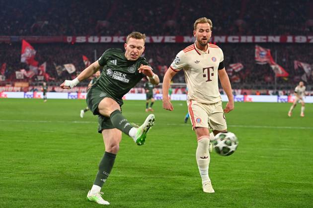 Harry KANE Bayern Muenchen , action,duel against Alistair JOHNSTON Glasgow Football Champions League K O Phase Play offs FC Bayern Muenchen Celtic FC Glasgow on 18 02 2025 , A L L I A N Z A R E N A
