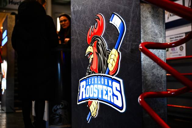Feature, Symbol Photo, Logo, Roosters Logo, GER, Iserlohn Roosters vs Straubing Tigers, Ice Hockey, Penny DEL, 46 Matchday, Season 2024 2025, 19 02 2025, GER, Iserlohn Roosters vs Straubing Tigers, Ice Hockey, Penny DEL, 46 Matchday, Season 2024 2025, 19 02 2025 Iserlohn Copyright: xJonasxBrockmann Eibner-Pressefotx EP_JBN