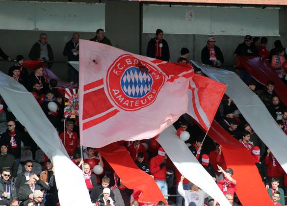 Football, Men, Regionalliga Bayern, Season 2024 2025, FC Bayern München Amateure 1 FC Schweinfurt 05, Grünwalder Stadion Here a flag, FC Baern Amateure, Home fans