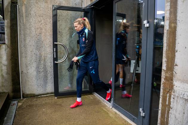 250224 Ada Hegerberg of the Norwegian women s national football team ahead of a training session on February 24, 2025 in Stavanger Photo Vegard Grott BILDBYRAN kod VG VG0717 bbeng fotboll football soccer fotball norge norway women dam nations league träning practice training trening  Copyright: VEGARDxGRoTT BB250224VG003