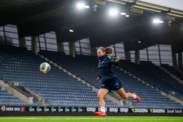250224 Marit Bratberg Lund of the Norwegian women s national football team during a training session on February 24, 2025 in Stavanger. Photo: Vegard Grott BILDBYRAN kod VG VG0717 bbeng fotboll football soccer fotball norge norway women dam nations league träning practice training trening  Copyright: VEGARDxGRoTT BB250224VG076