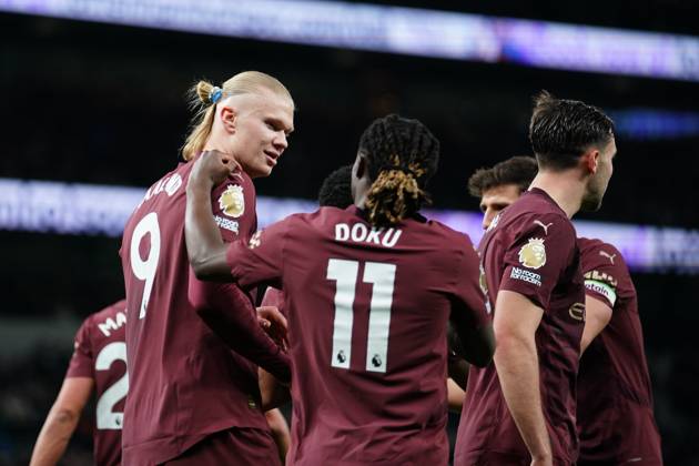 Erling Haland of Manchester City scores during the Premier League match between Tottenham Hotspur and Manchester City at Tottenham Hotspur Stadium, White Hart Lane, England on 26 February 2025. Copyright: xCharliexCarterx PMI-6737-0087