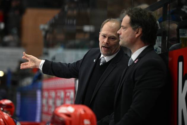 Steve Walker Schwenninger Wild Wings Head Coach Schwenninger Wild Wings vs Loewen Frankfurt, DEL, 49 Matchday, Season 2024 2025, 28 02 2025 Schwenninger Wild Wings vs Loewen Frankfurt, DEL, Penny DEL, 49 Matchday, Season 2024 2025, 28 02 2025 Schwenningen Copyright: xEibner-Pressefoto SvenxLaeglerx EP_SVL