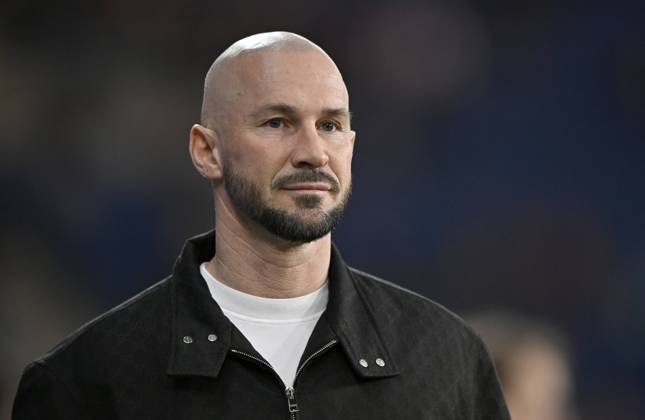 Trainer Coach Christian Ilzer TSG 1899 Hoffenheim Portrait PreZero Arena, Sinsheim, Baden-Württemberg, Deutschland, Europa Coach Christian Ilzer TSG 1899 Hoffenheim Portrait PreZero Arena, Sinsheim, Baden-Württemberg, Germany, Europe Copyright: imageBROKER MichaelxWeber iblimw12784158.jpg Bitte beachten Sie die gesetzlichen Bestimmungen des deutschen Urheberrechtes hinsichtlich der Namensnennung des Fotografen im direkten Umfeld der Veröffentlichung Trainer Coach Christian Ilzer TSG 1899 Hoffenheim Portrait PreZero Arena, Sinsheim, Baden-Württemberg, Deutschland, Euro imago images 0805378277