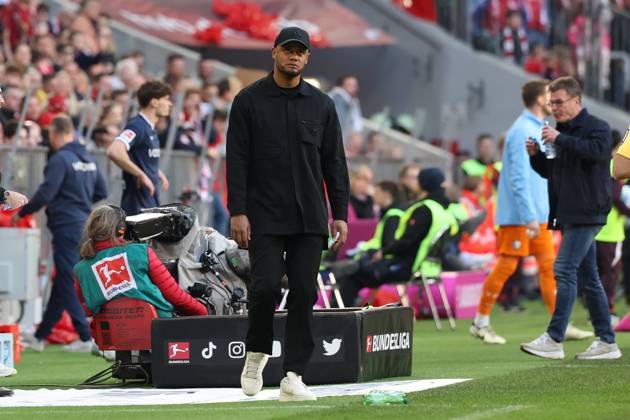 disappointment at head coach Vincent Kompany FC Bayern Muenchen after the goal for 2 3, FC Bayern Muenchen vs VfL Bochum, Fußball, 1 Bundesliga, 25 Spieltag, 08 03 2025 DFB regulations prohibit any use of photographs as image sequences and or quasi video Muenchen Bayern Germany Copyright: xkolbert-press ChristianxKolbertx