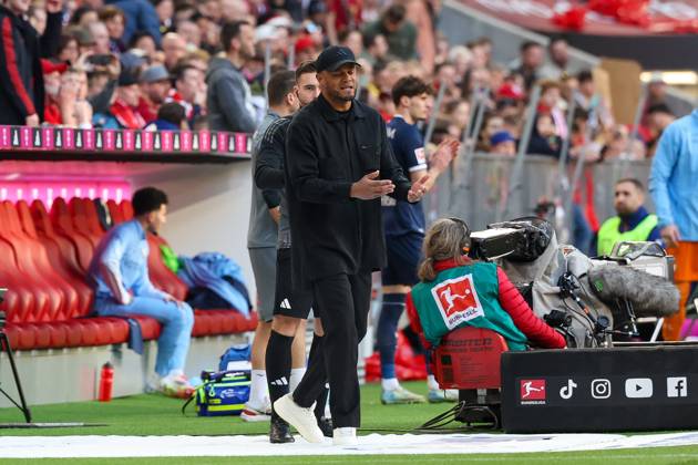 disappointment at head coach Vincent Kompany FC Bayern Muenchen , FC Bayern Muenchen vs VfL Bochum, Soccer, 1 Bundesliga, 25 Matchday, 08 03 2025 DFB regulations prohibit any use of photographs as image sequences and or quasi video Muenchen Bayern Germany Copyright: xkolbert-press ChristianxKolbertx